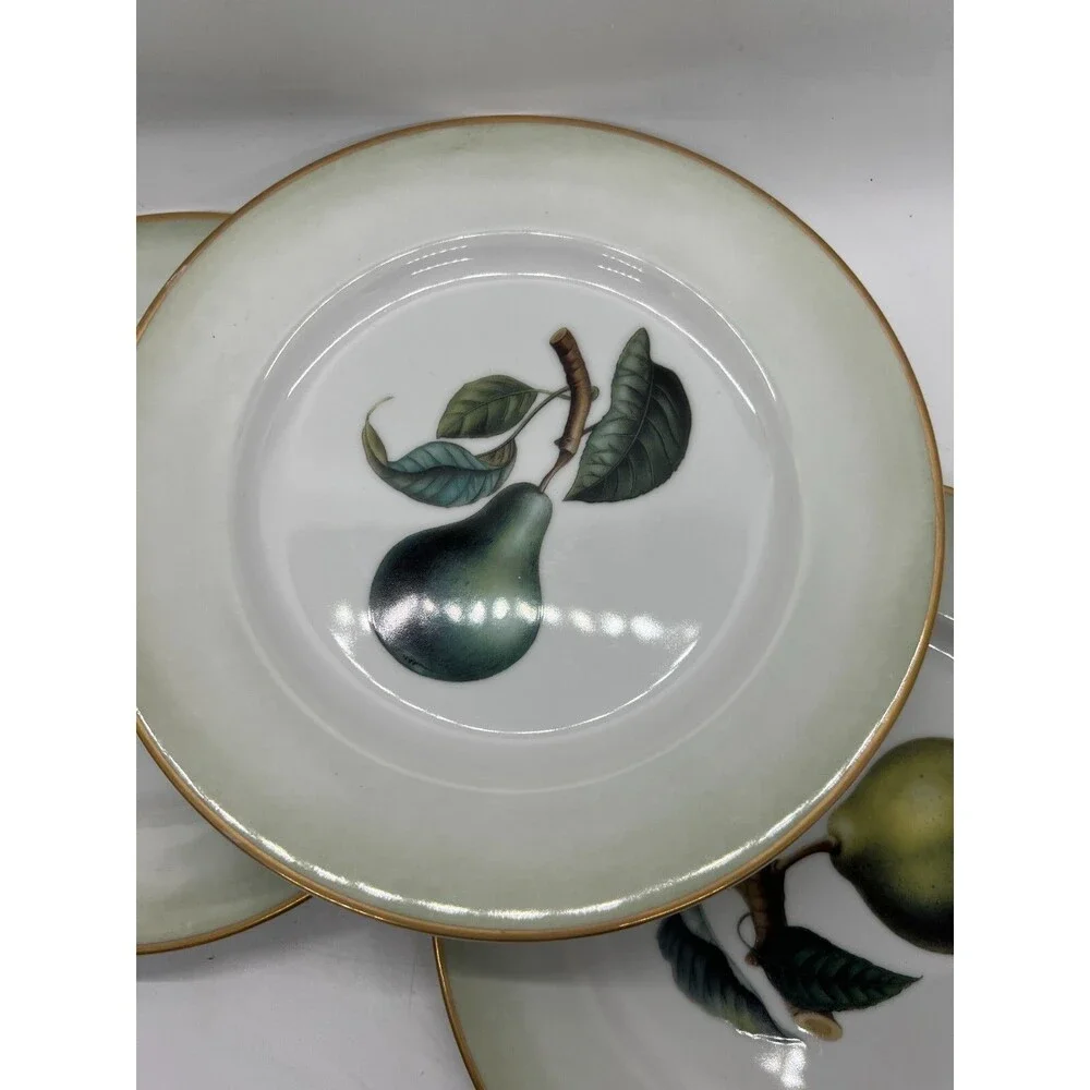 WILLIAMS SONOMA plates Pear Salad Accent Green Gold Rim 8 1/4